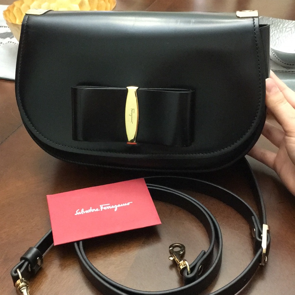Salvatore ferragamo crossbody bag